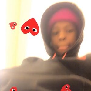 Meet your Posher, Alijah